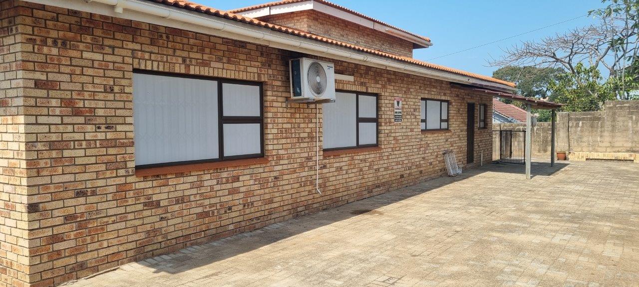 3 Bedroom Property for Sale in Woodgrange KwaZulu-Natal