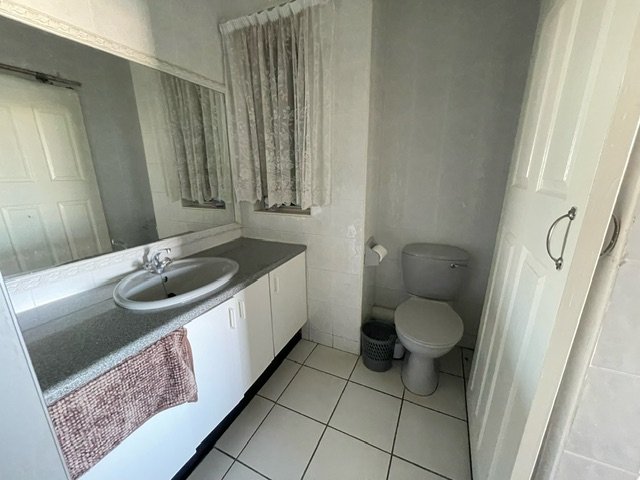 2 Bedroom Property for Sale in Beacon Rocks KwaZulu-Natal