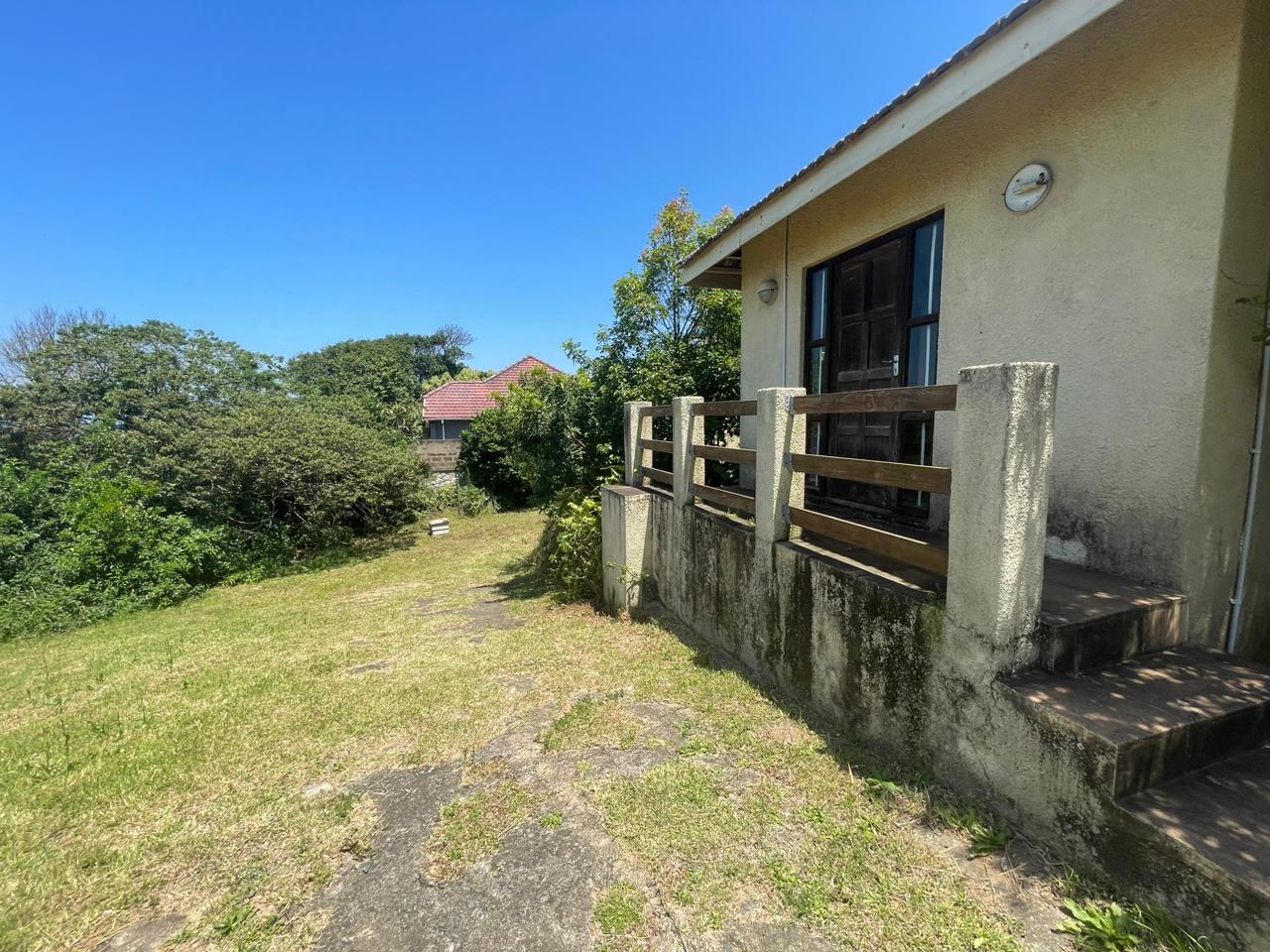 5 Bedroom Property for Sale in Manaba Beach KwaZulu-Natal