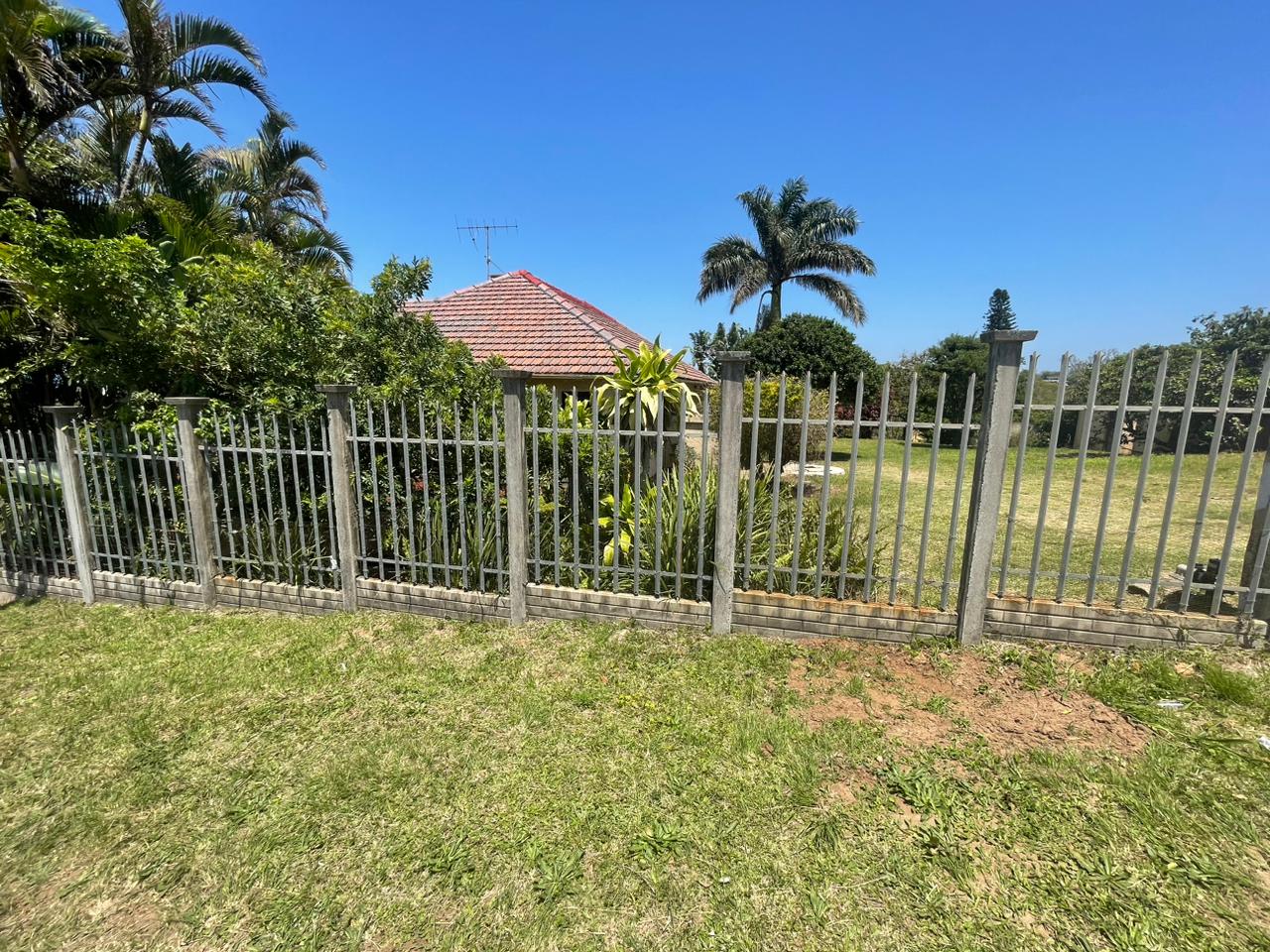 5 Bedroom Property for Sale in Manaba Beach KwaZulu-Natal