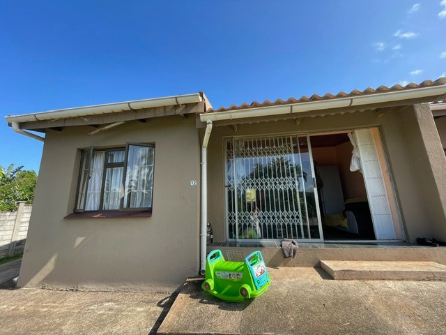 2 Bedroom Property for Sale in Port Edward KwaZulu-Natal