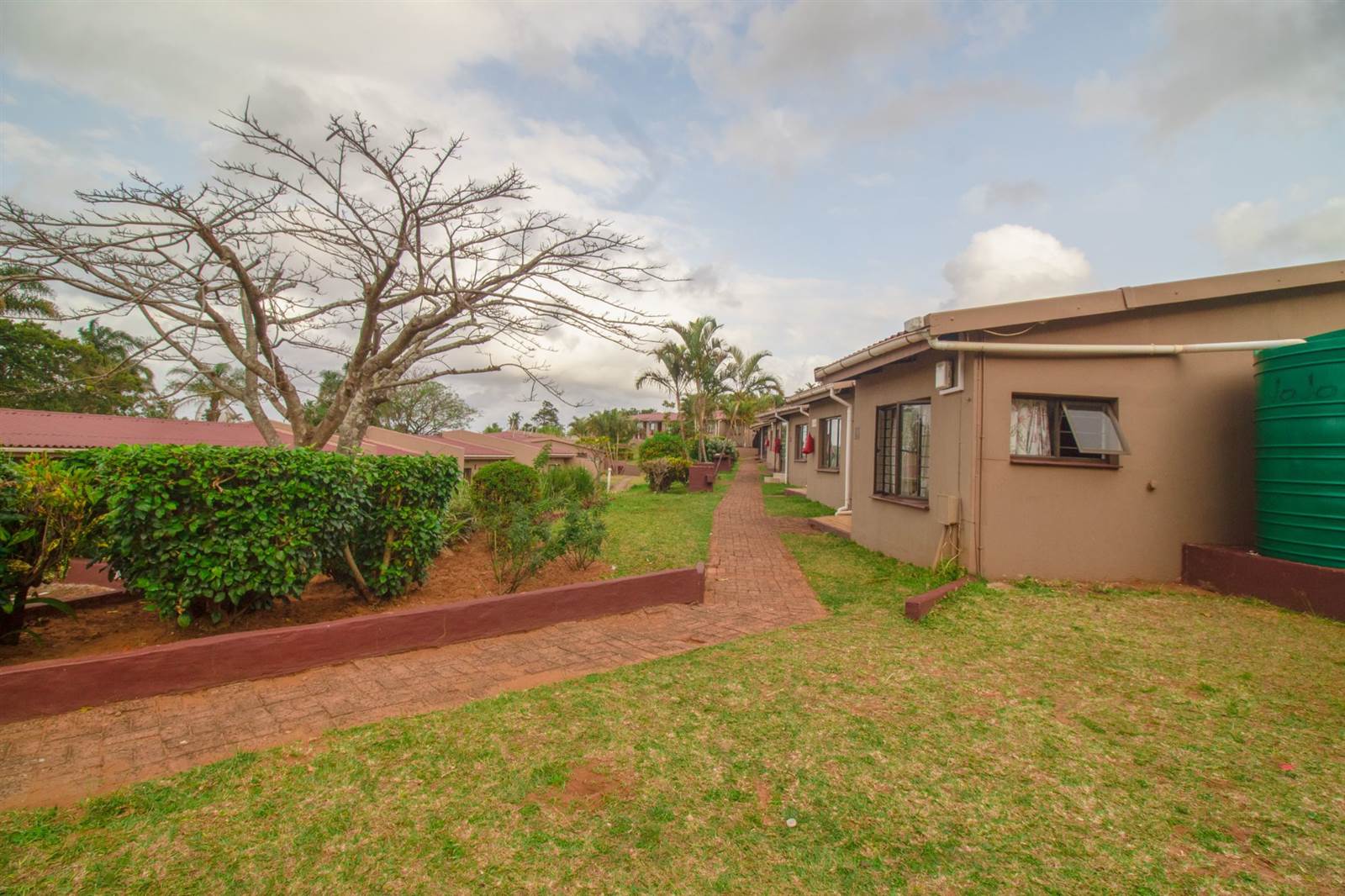 2 Bedroom Property for Sale in Port Edward KwaZulu-Natal