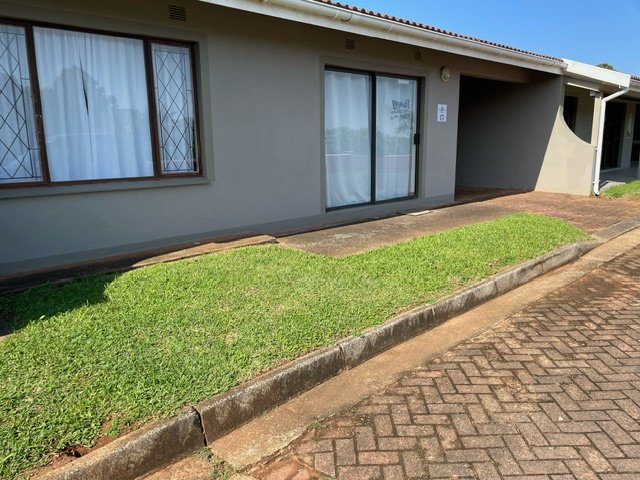 2 Bedroom Property for Sale in Leisure Bay KwaZulu-Natal