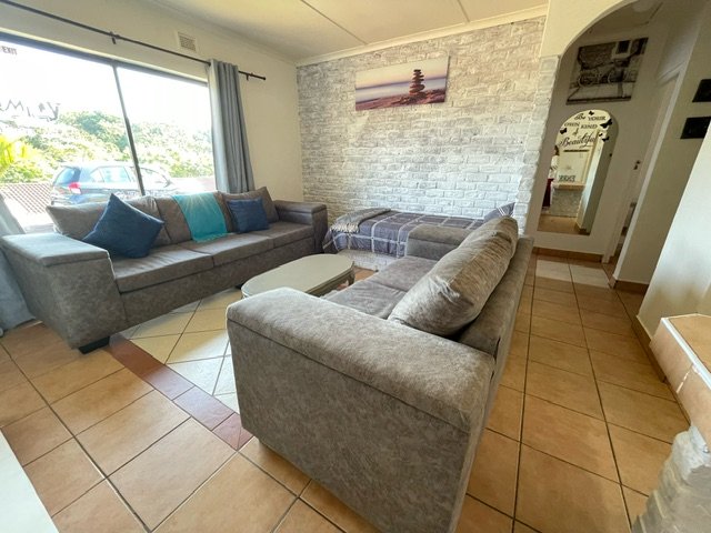 2 Bedroom Property for Sale in Leisure Bay KwaZulu-Natal