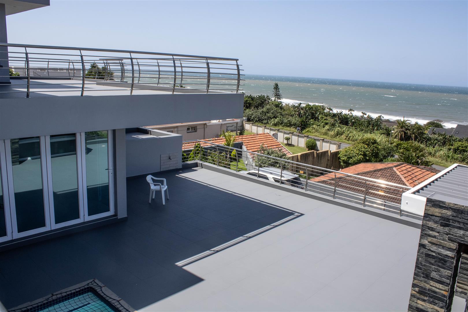 5 Bedroom Property for Sale in Oslo Beach KwaZulu-Natal