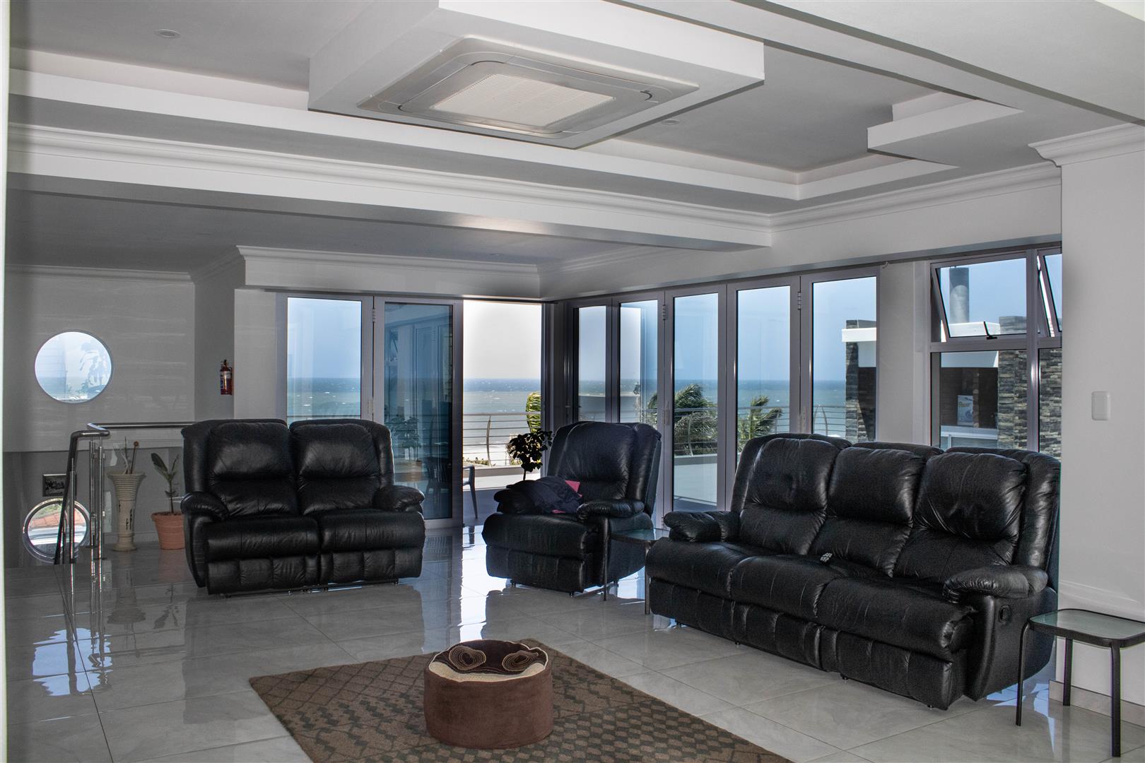 5 Bedroom Property for Sale in Oslo Beach KwaZulu-Natal