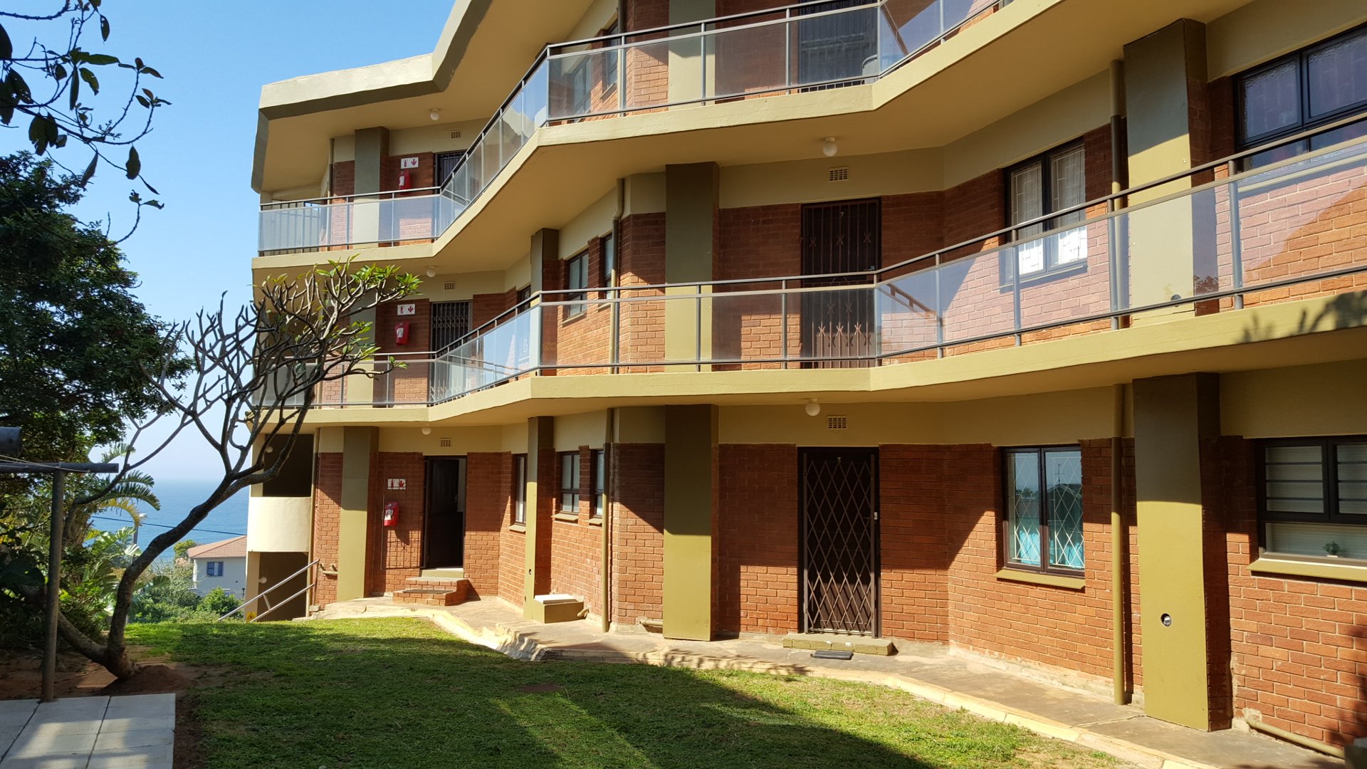 2 Bedroom Property for Sale in Manaba Beach KwaZulu-Natal