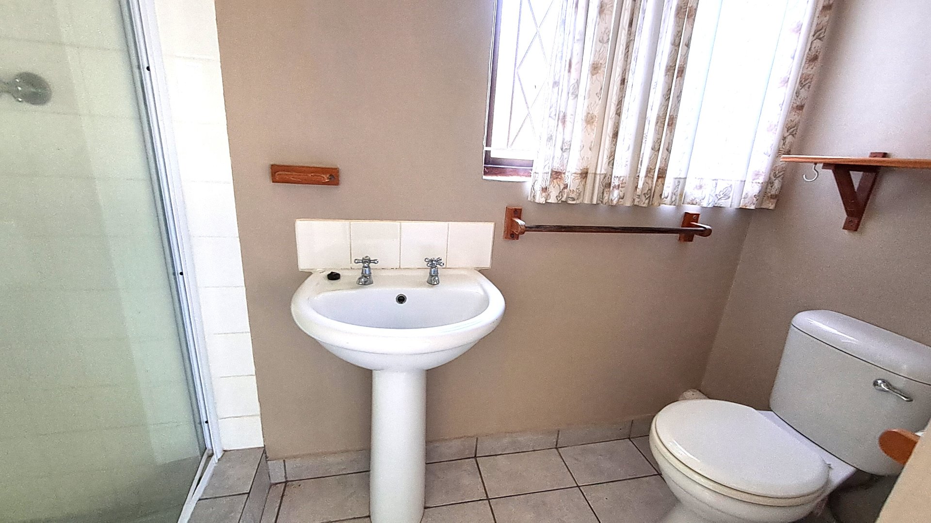 4 Bedroom Property for Sale in Port Edward KwaZulu-Natal