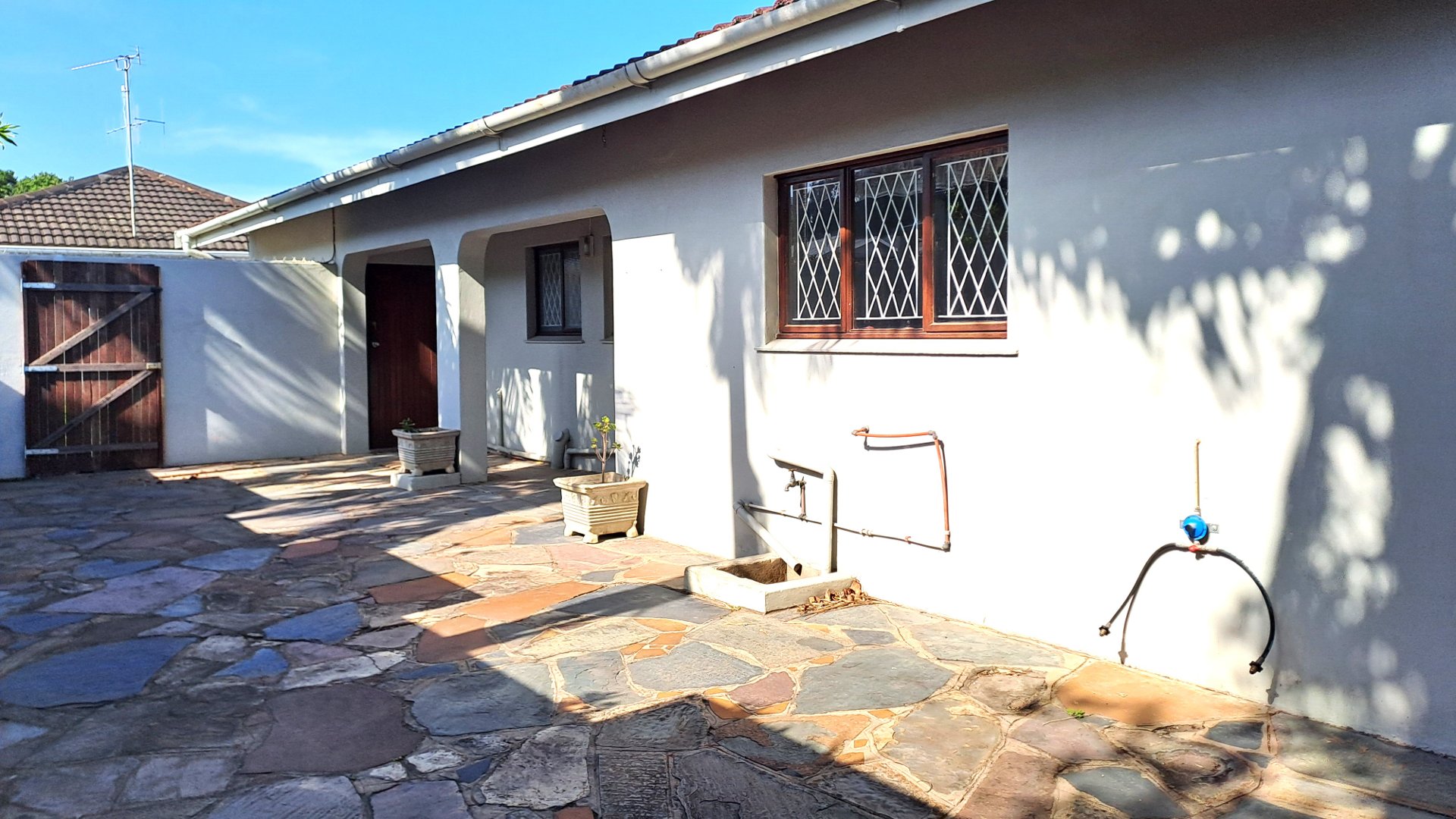 4 Bedroom Property for Sale in Port Edward KwaZulu-Natal