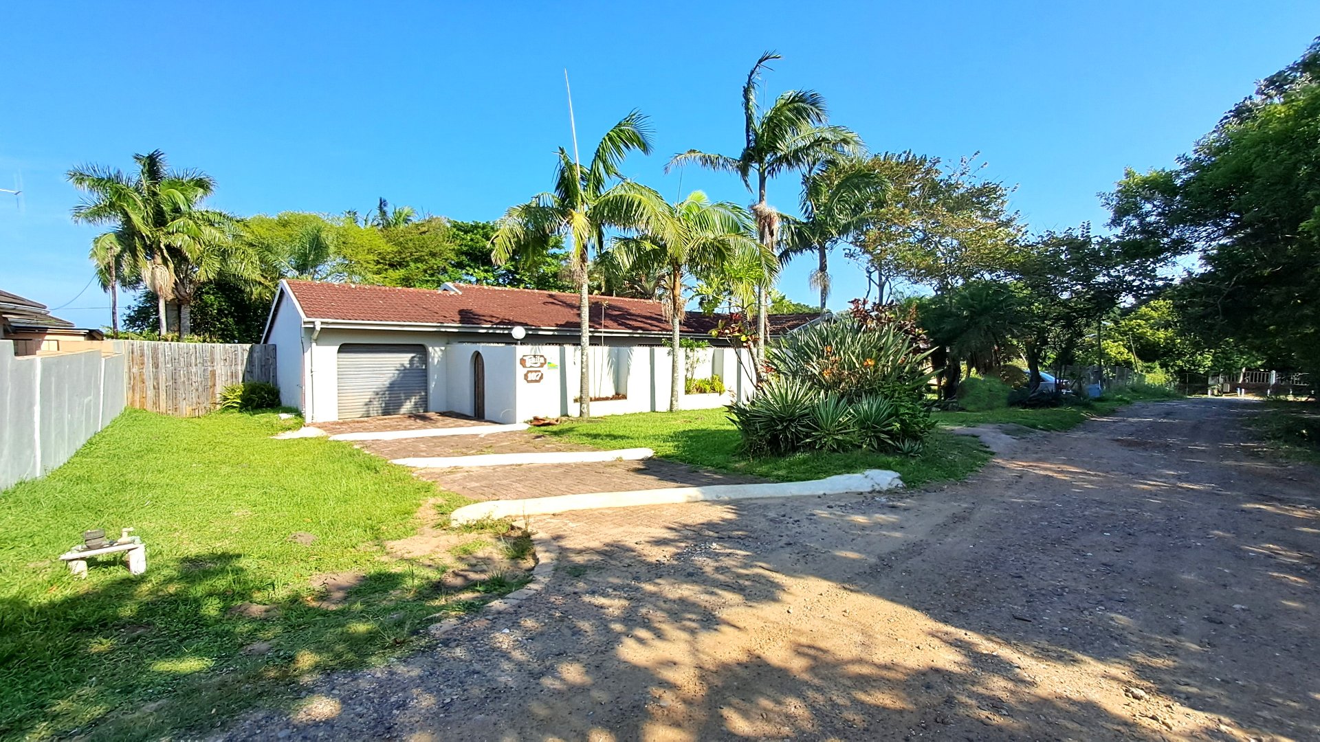 4 Bedroom Property for Sale in Port Edward KwaZulu-Natal