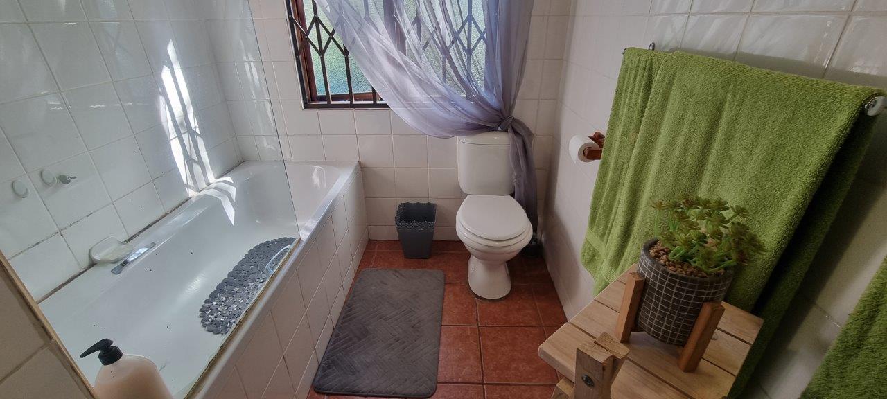 2 Bedroom Property for Sale in Umzumbe KwaZulu-Natal