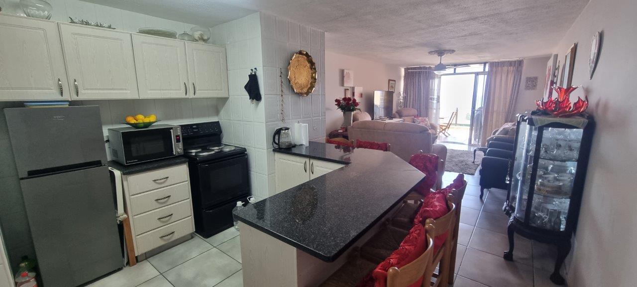 4 Bedroom Property for Sale in Manaba Beach KwaZulu-Natal