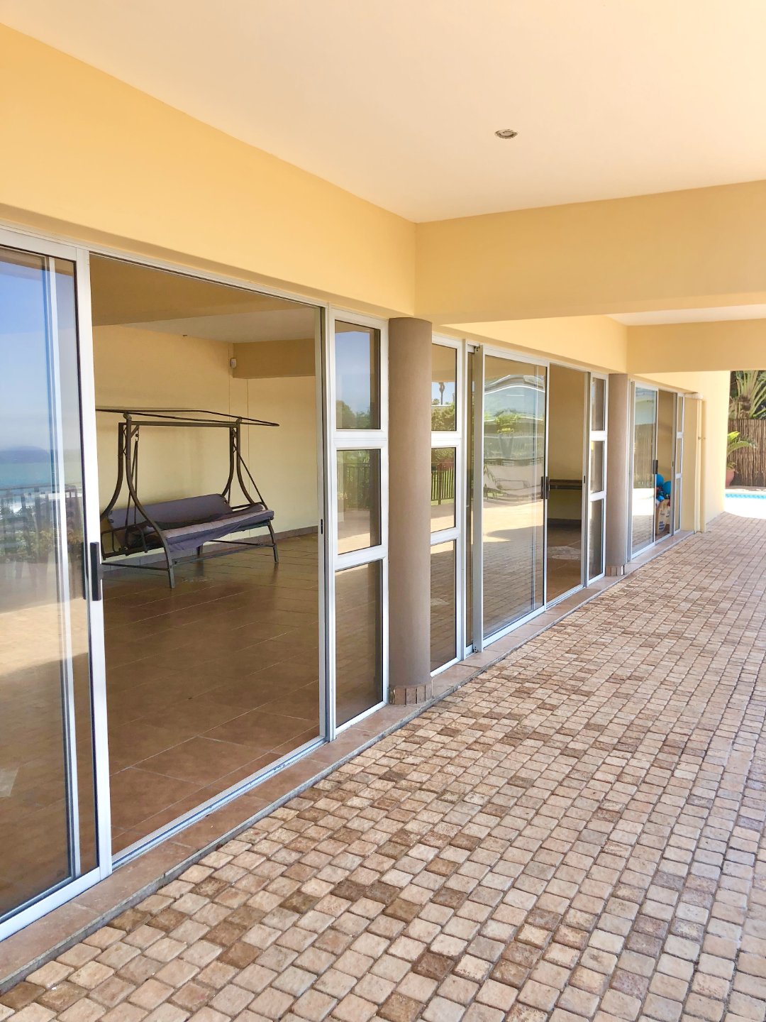 6 Bedroom Property for Sale in Oslo Beach KwaZulu-Natal