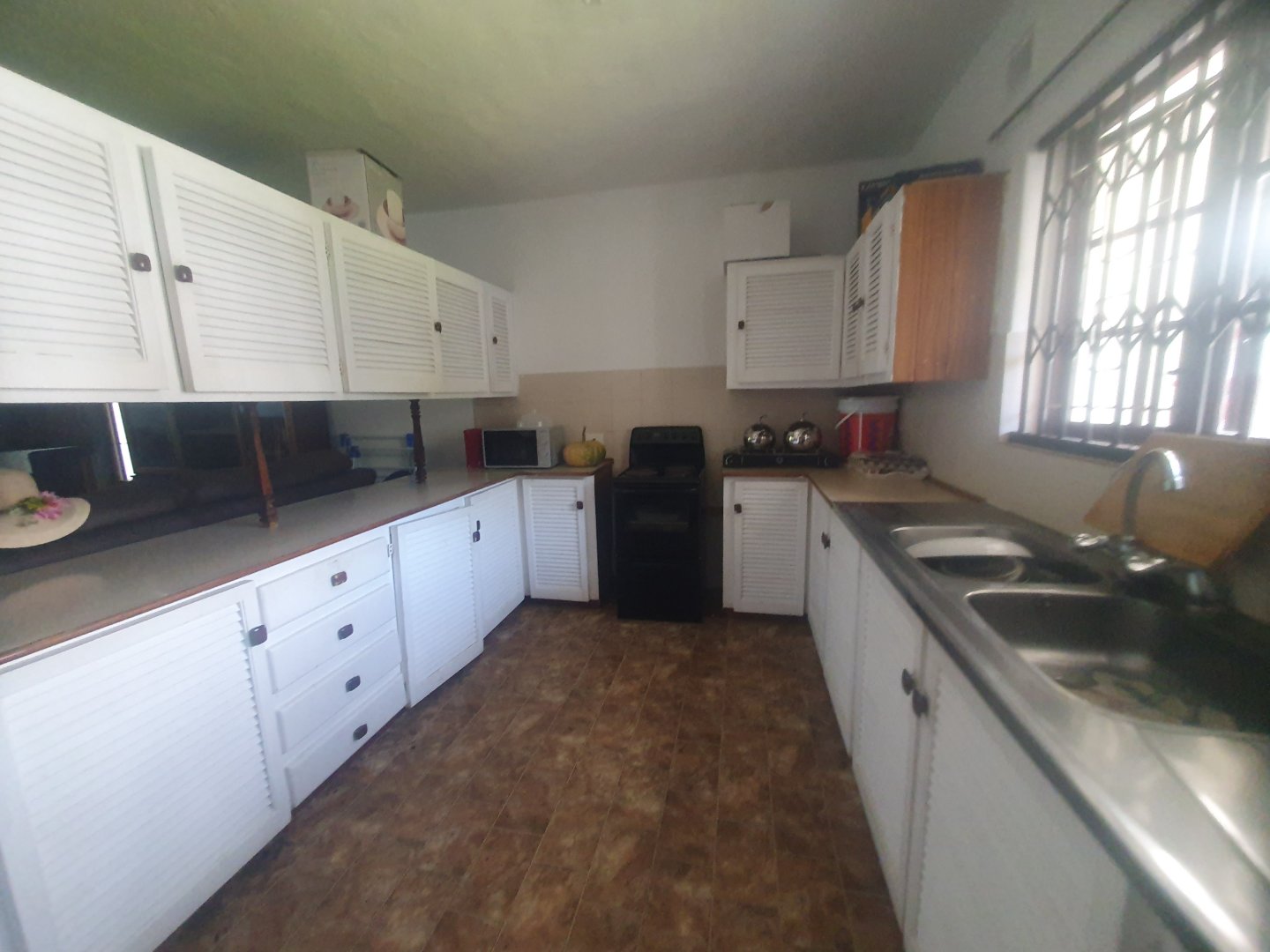 2 Bedroom Property for Sale in Umtentweni KwaZulu-Natal