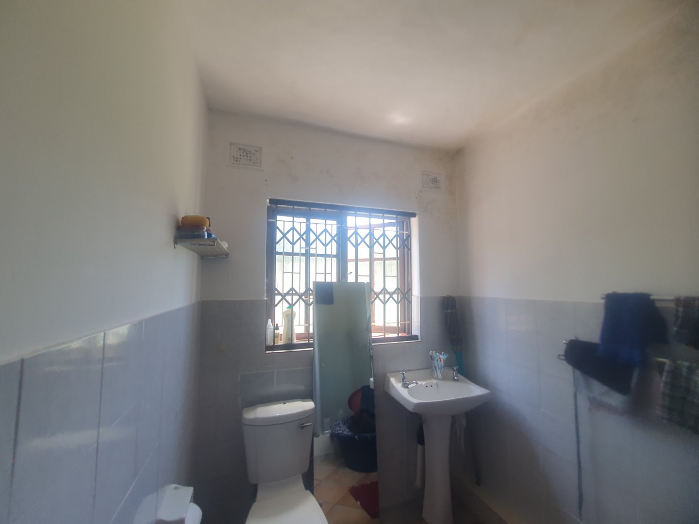 2 Bedroom Property for Sale in Umtentweni KwaZulu-Natal