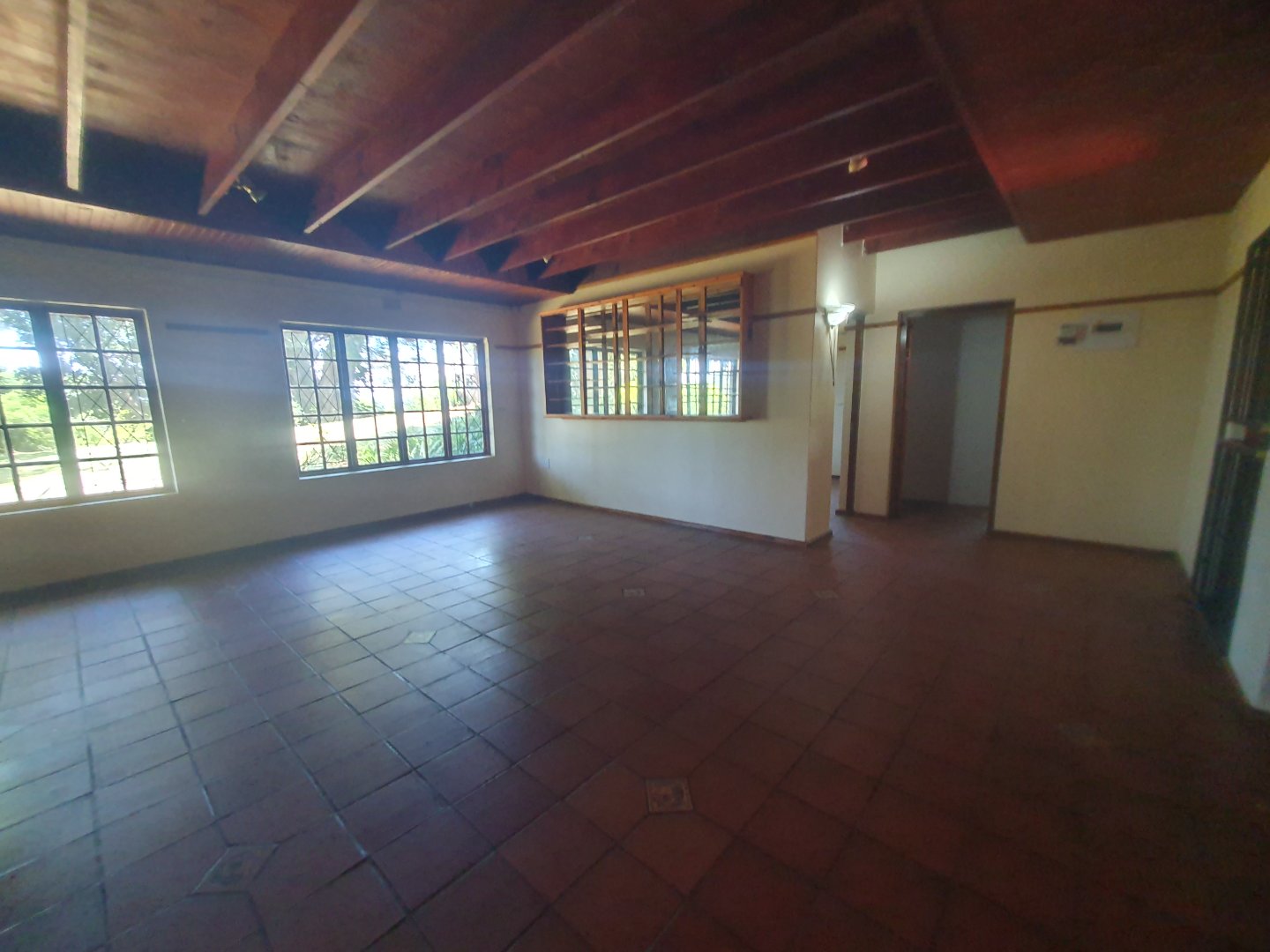 To Let 4 Bedroom Property for Rent in Southport KwaZulu-Natal