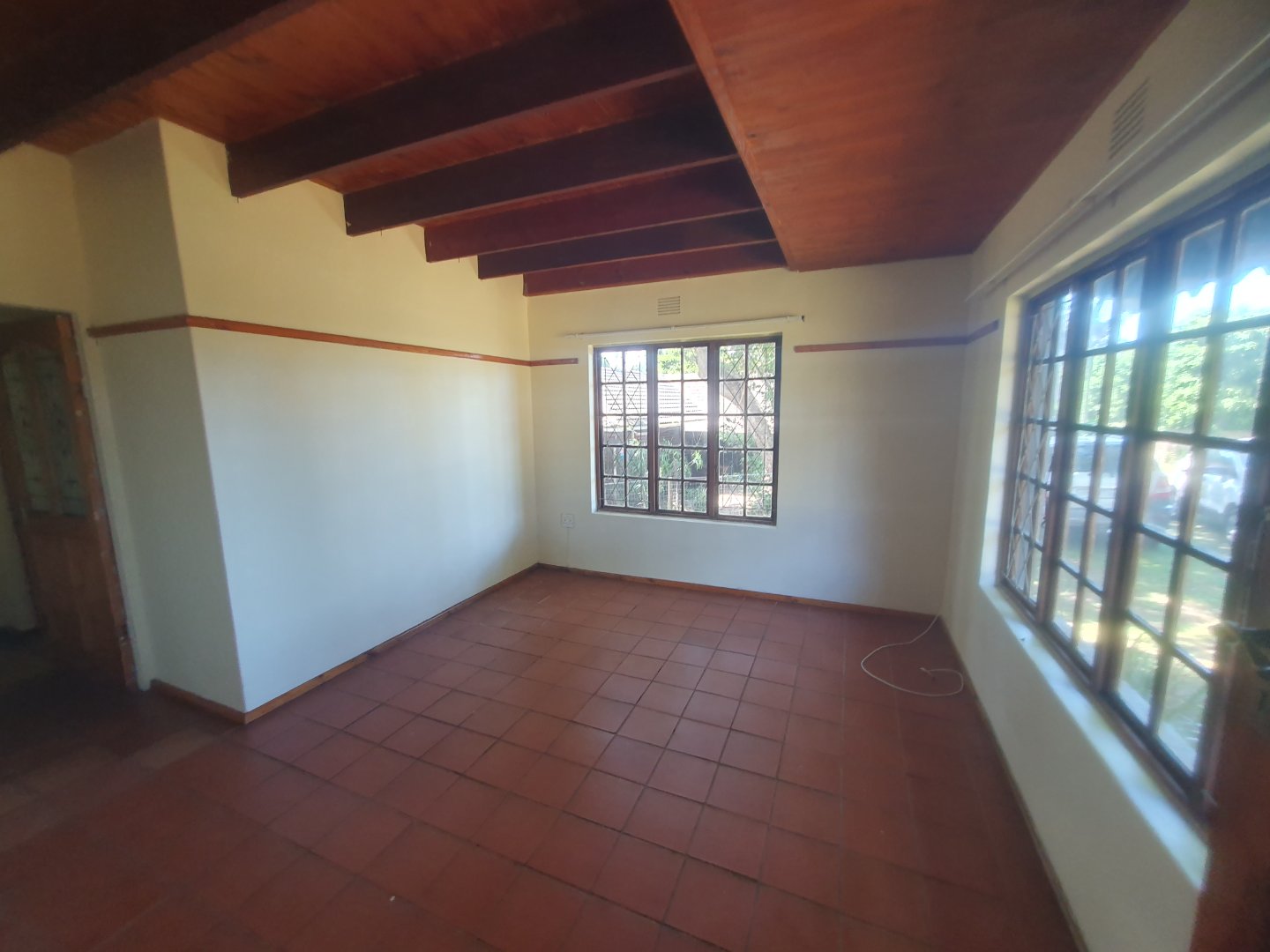 To Let 4 Bedroom Property for Rent in Southport KwaZulu-Natal