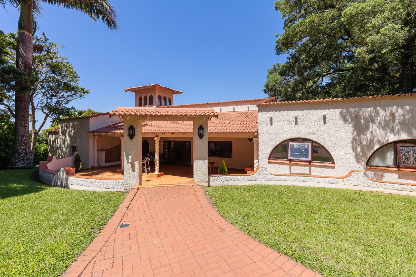 4 Bedroom Property for Sale in Umtentweni KwaZulu-Natal