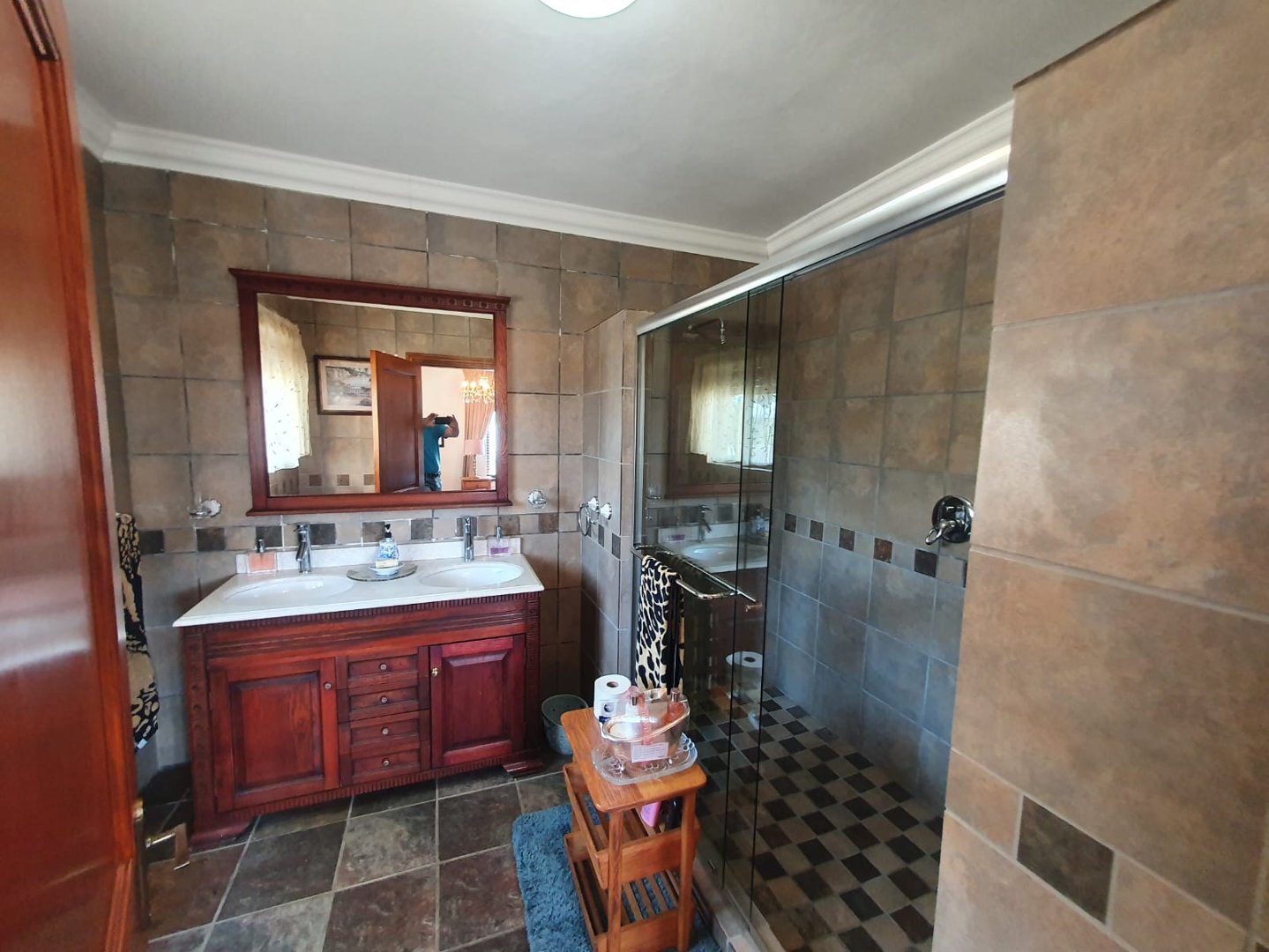 9 Bedroom Property for Sale in Umtentweni KwaZulu-Natal