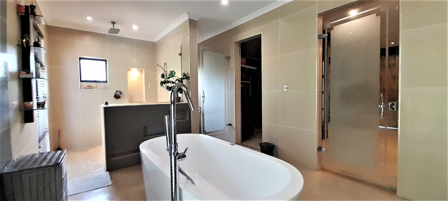 5 Bedroom Property for Sale in Beverley Hills KwaZulu-Natal