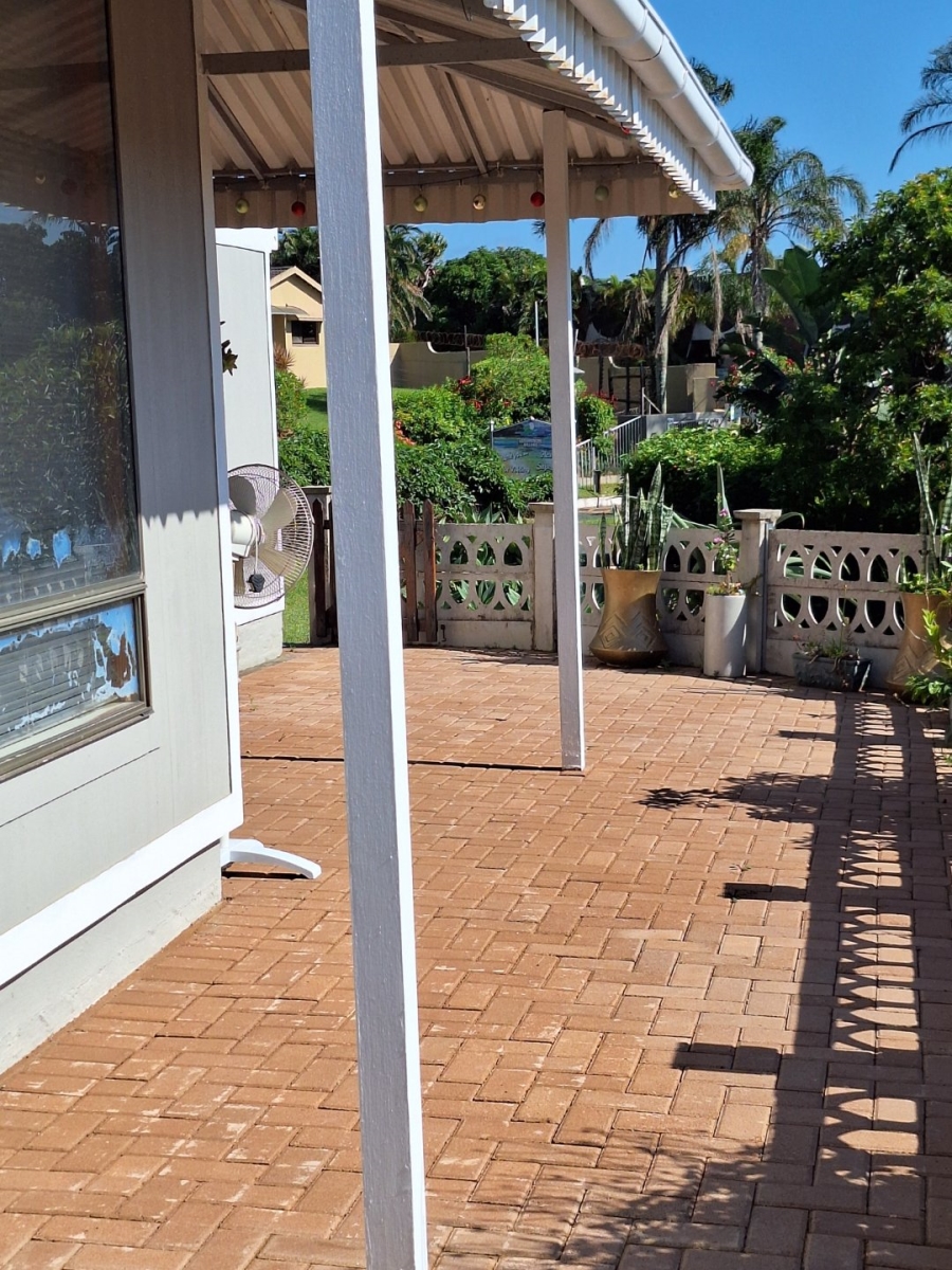 2 Bedroom Property for Sale in Hibberdene KwaZulu-Natal