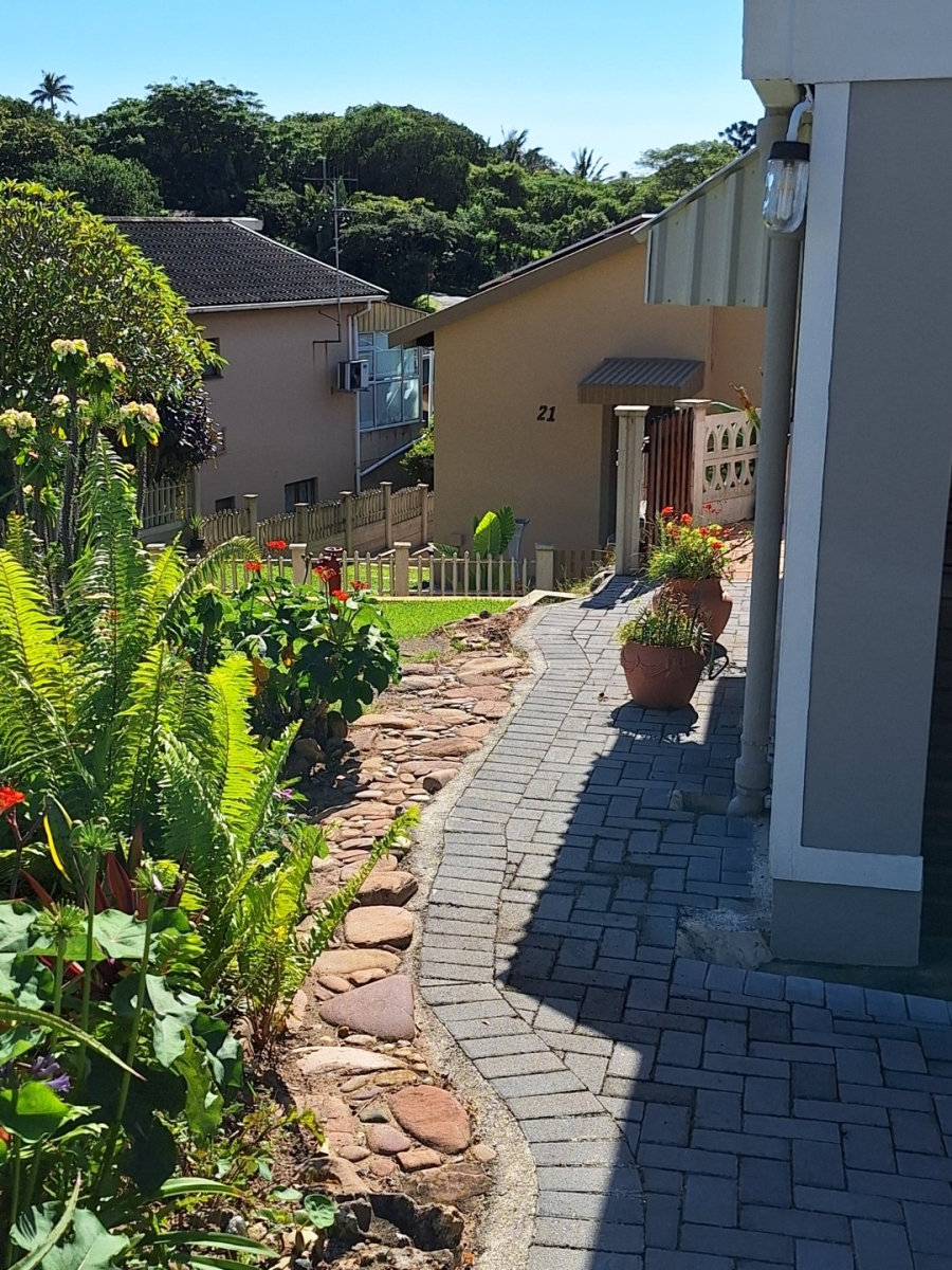 2 Bedroom Property for Sale in Hibberdene KwaZulu-Natal