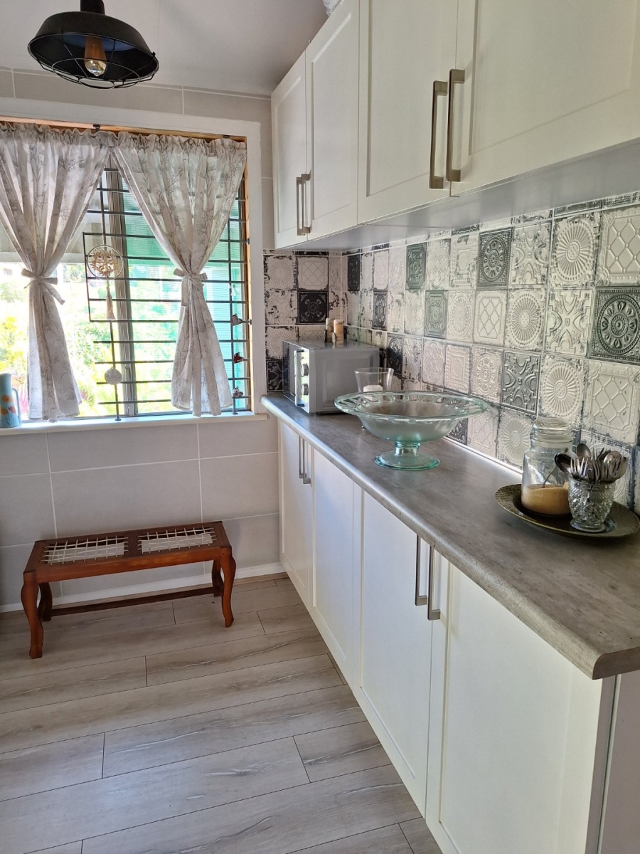 2 Bedroom Property for Sale in Hibberdene KwaZulu-Natal