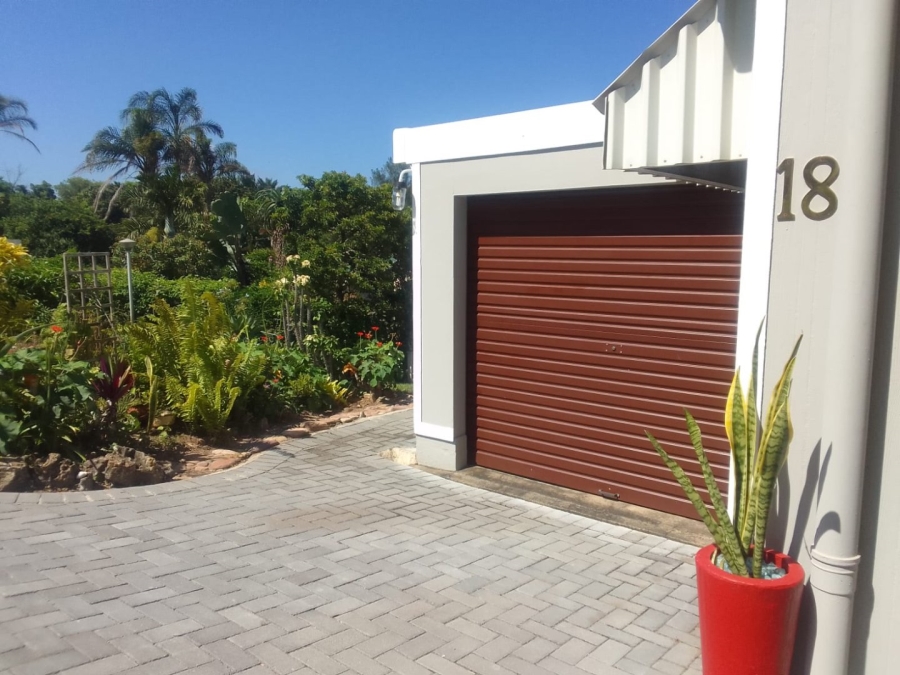 2 Bedroom Property for Sale in Hibberdene KwaZulu-Natal