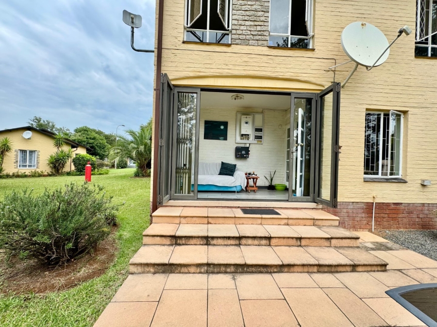 3 Bedroom Property for Sale in Huttenheights KwaZulu-Natal