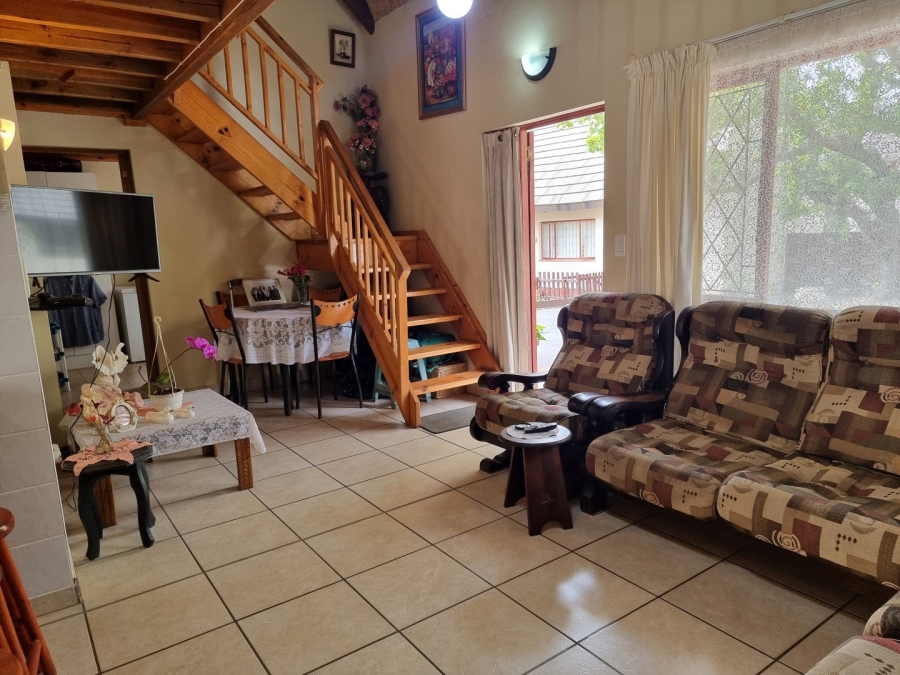 4 Bedroom Property for Sale in Southport KwaZulu-Natal