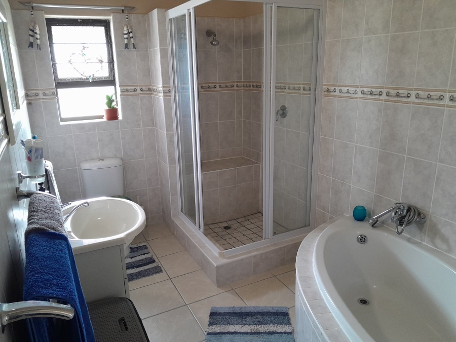3 Bedroom Property for Sale in Scottburgh Central KwaZulu-Natal
