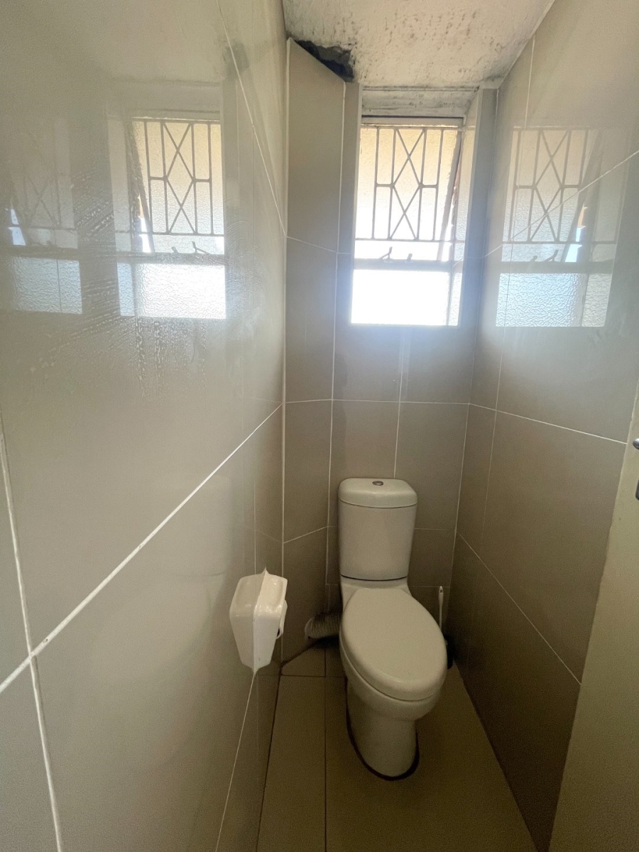 2 Bedroom Property for Sale in Umbilo KwaZulu-Natal