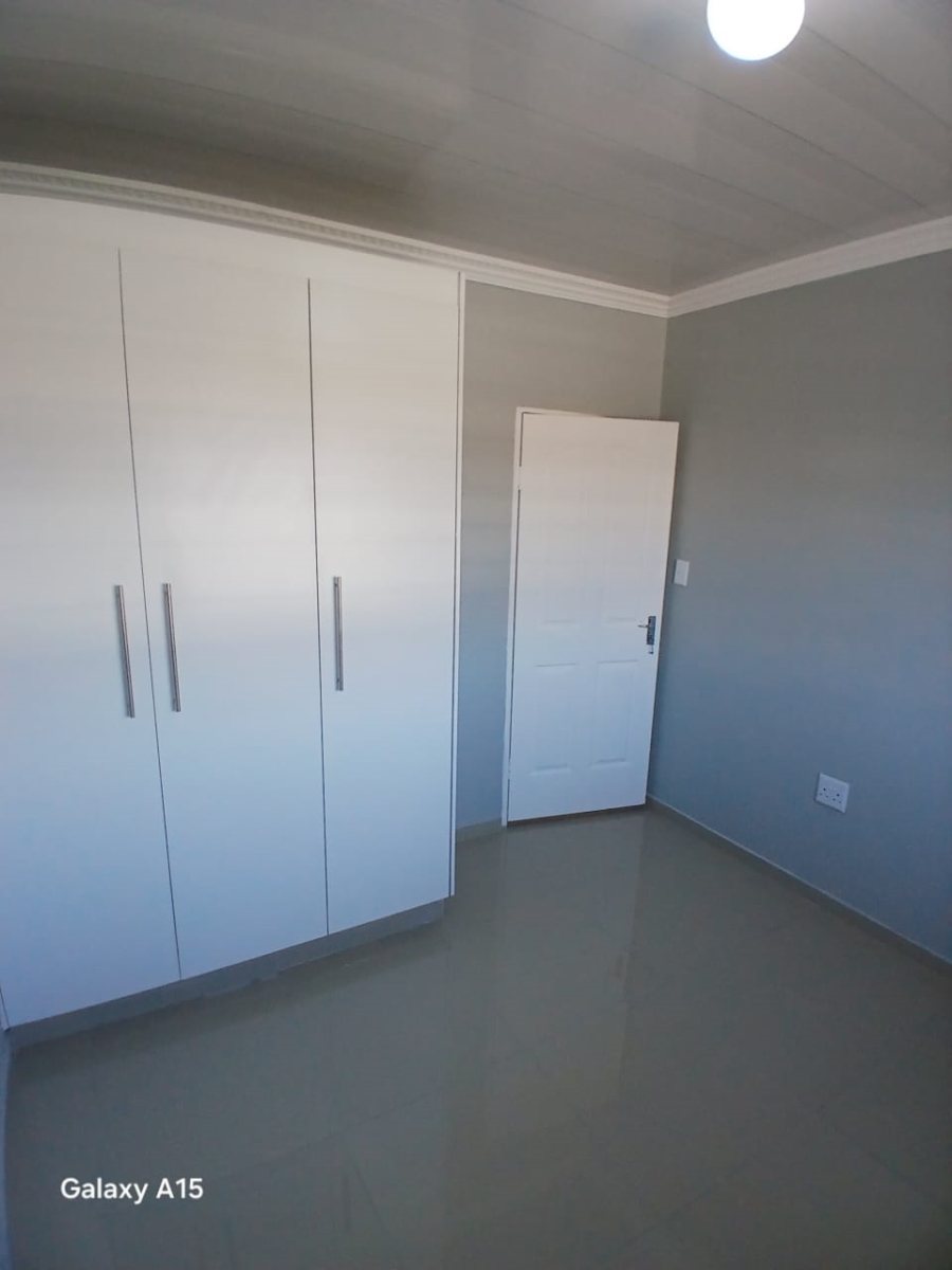 2 Bedroom Property for Sale in Newlands West KwaZulu-Natal