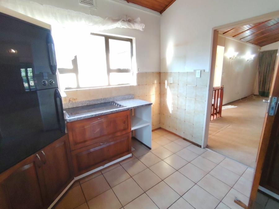 4 Bedroom Property for Sale in St Michaels On Sea KwaZulu-Natal