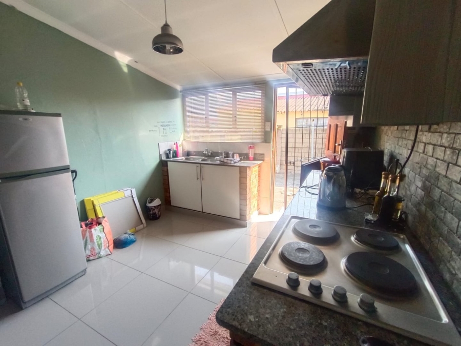 2 Bedroom Property for Sale in Wentworth KwaZulu-Natal