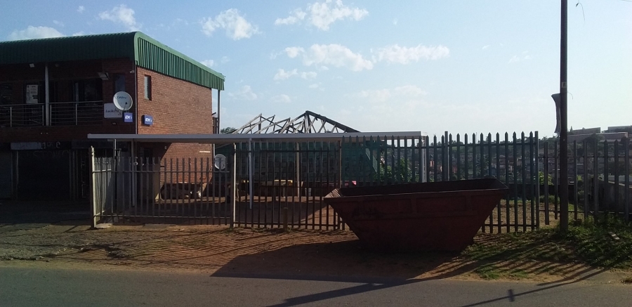 Commercial Property for Sale in Orient Hills KwaZulu-Natal