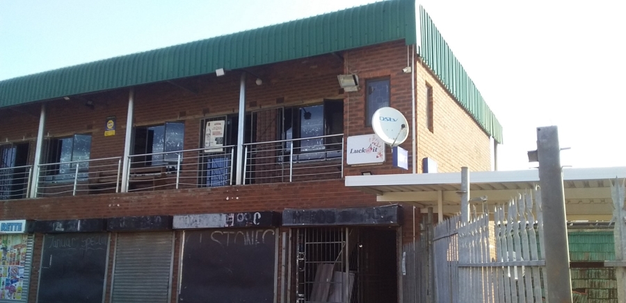 Commercial Property for Sale in Orient Hills KwaZulu-Natal