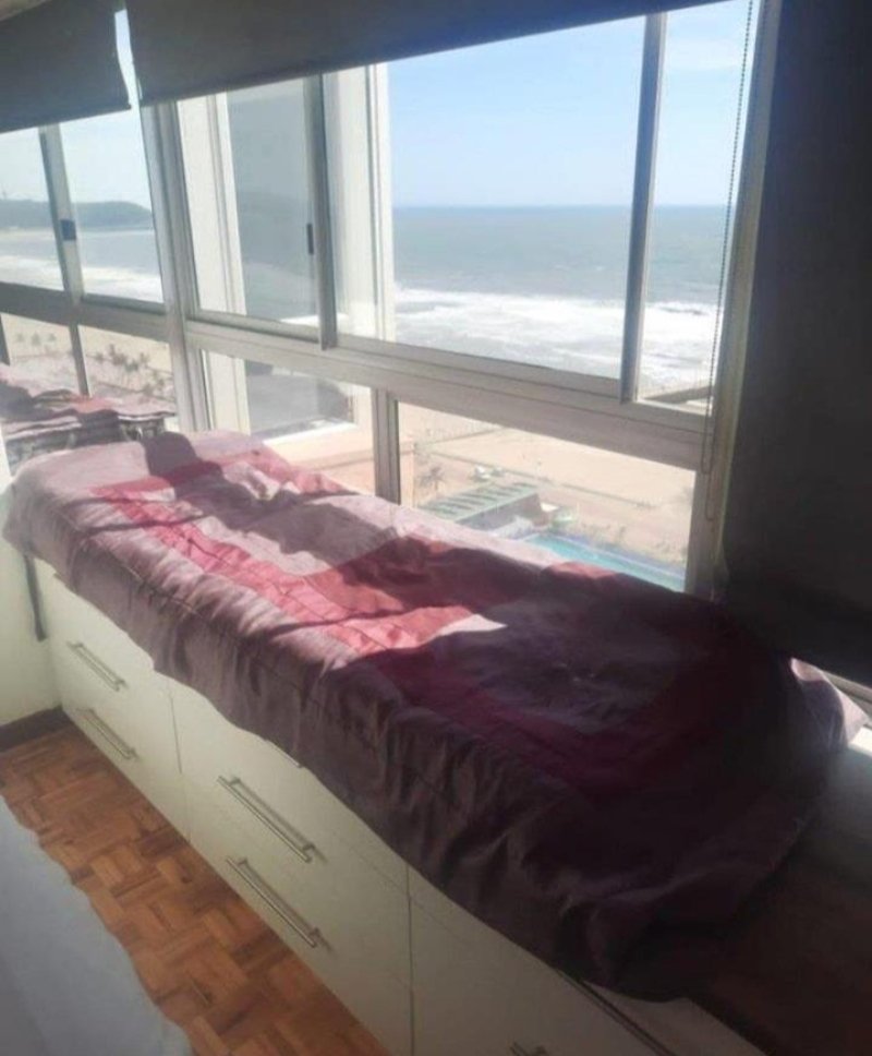 1 Bedroom Property for Sale in North Beach KwaZulu-Natal