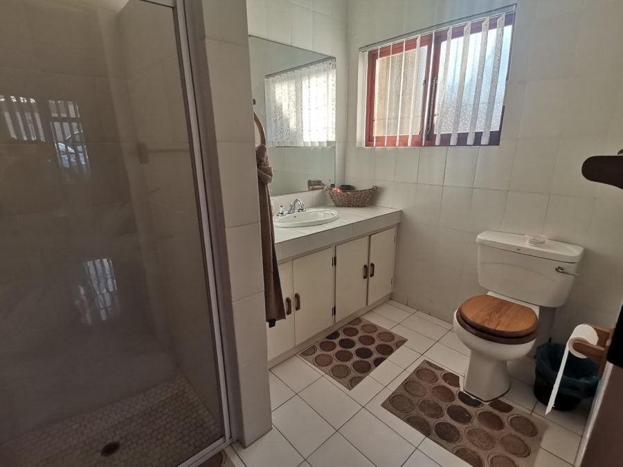 5 Bedroom Property for Sale in Ramsgate KwaZulu-Natal