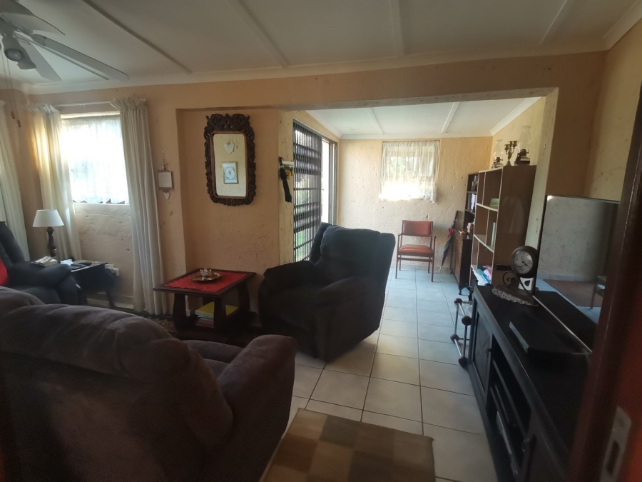 5 Bedroom Property for Sale in Ramsgate KwaZulu-Natal