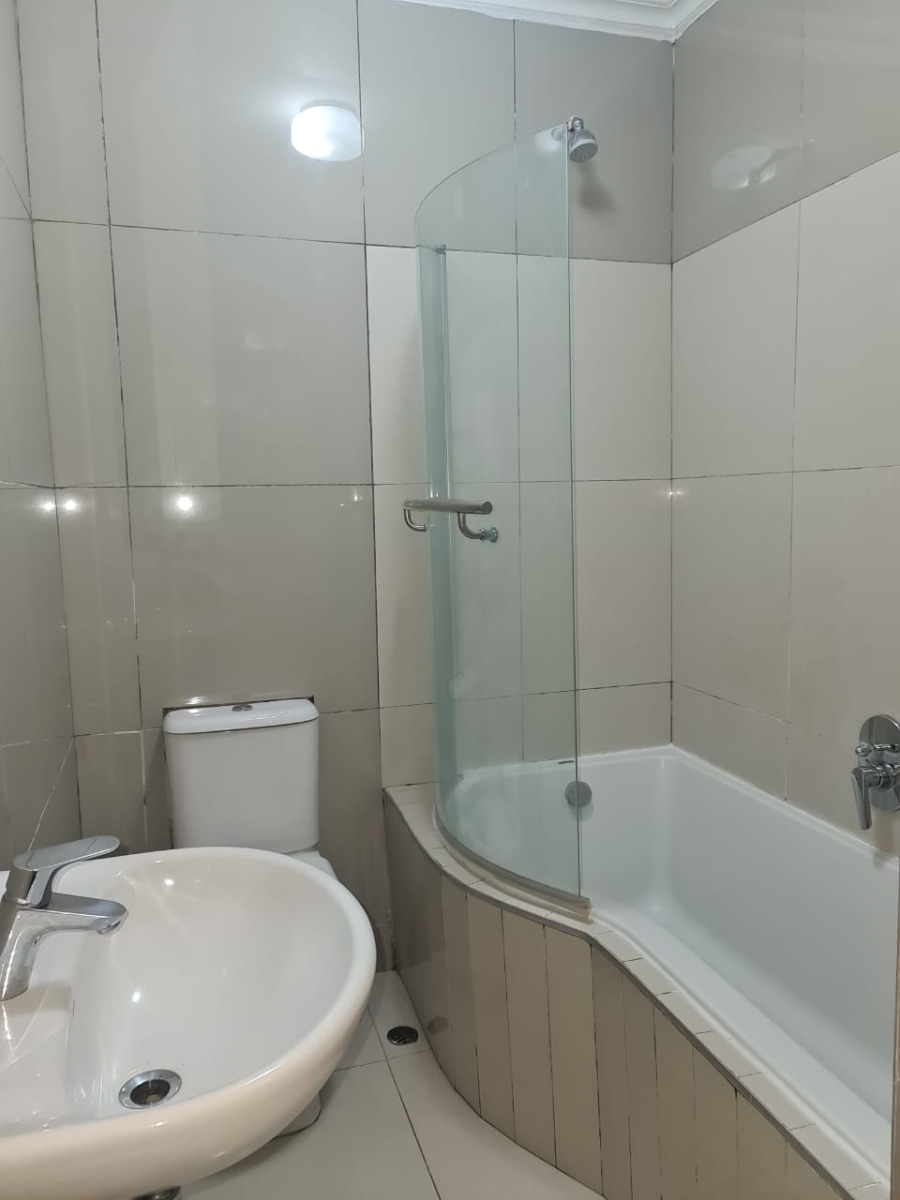 1 Bedroom Property for Sale in Umhlanga Ridge KwaZulu-Natal