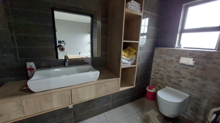 4 Bedroom Property for Sale in Palm Lakes Estate KwaZulu-Natal