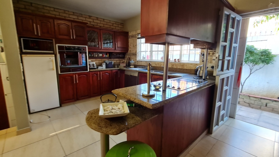 4 Bedroom Property for Sale in Overport KwaZulu-Natal