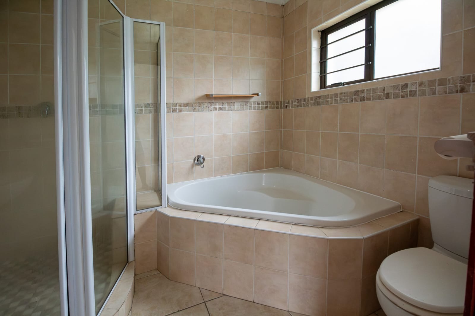 To Let 2 Bedroom Property for Rent in Fynnland KwaZulu-Natal