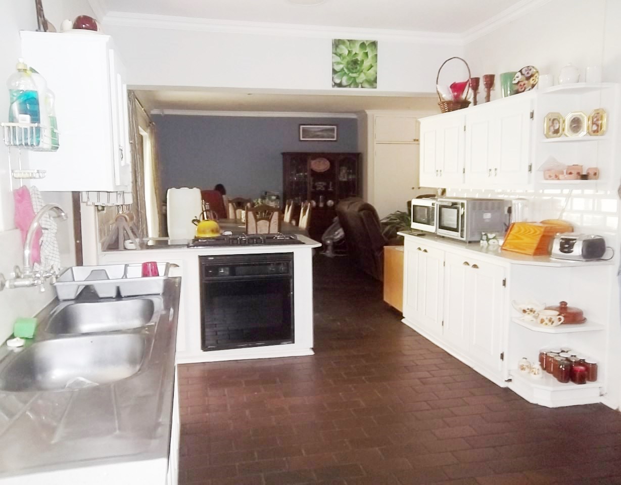 4 Bedroom Property for Sale in Huttenheights KwaZulu-Natal