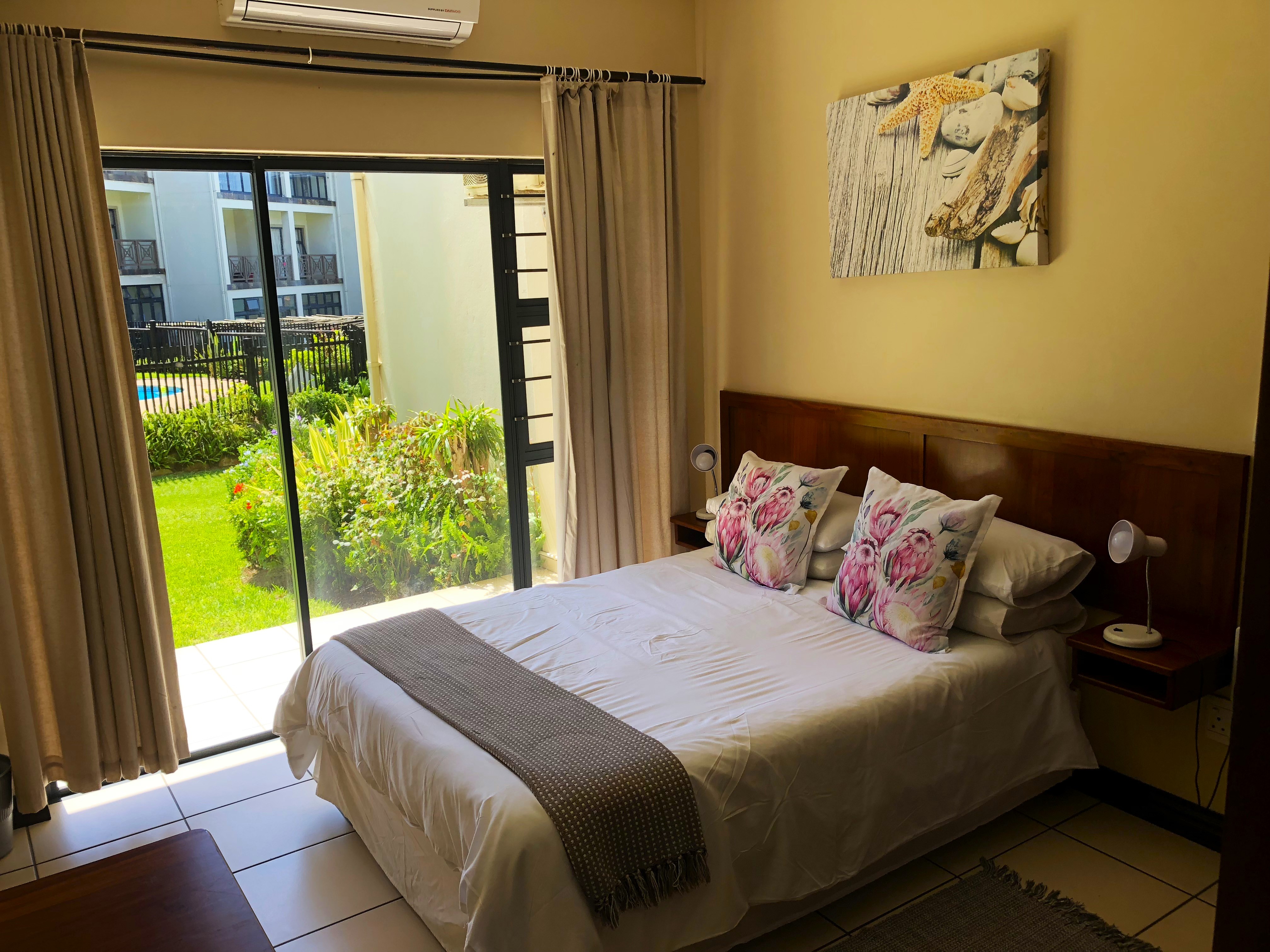 2 Bedroom Property for Sale in Uvongo Beach KwaZulu-Natal