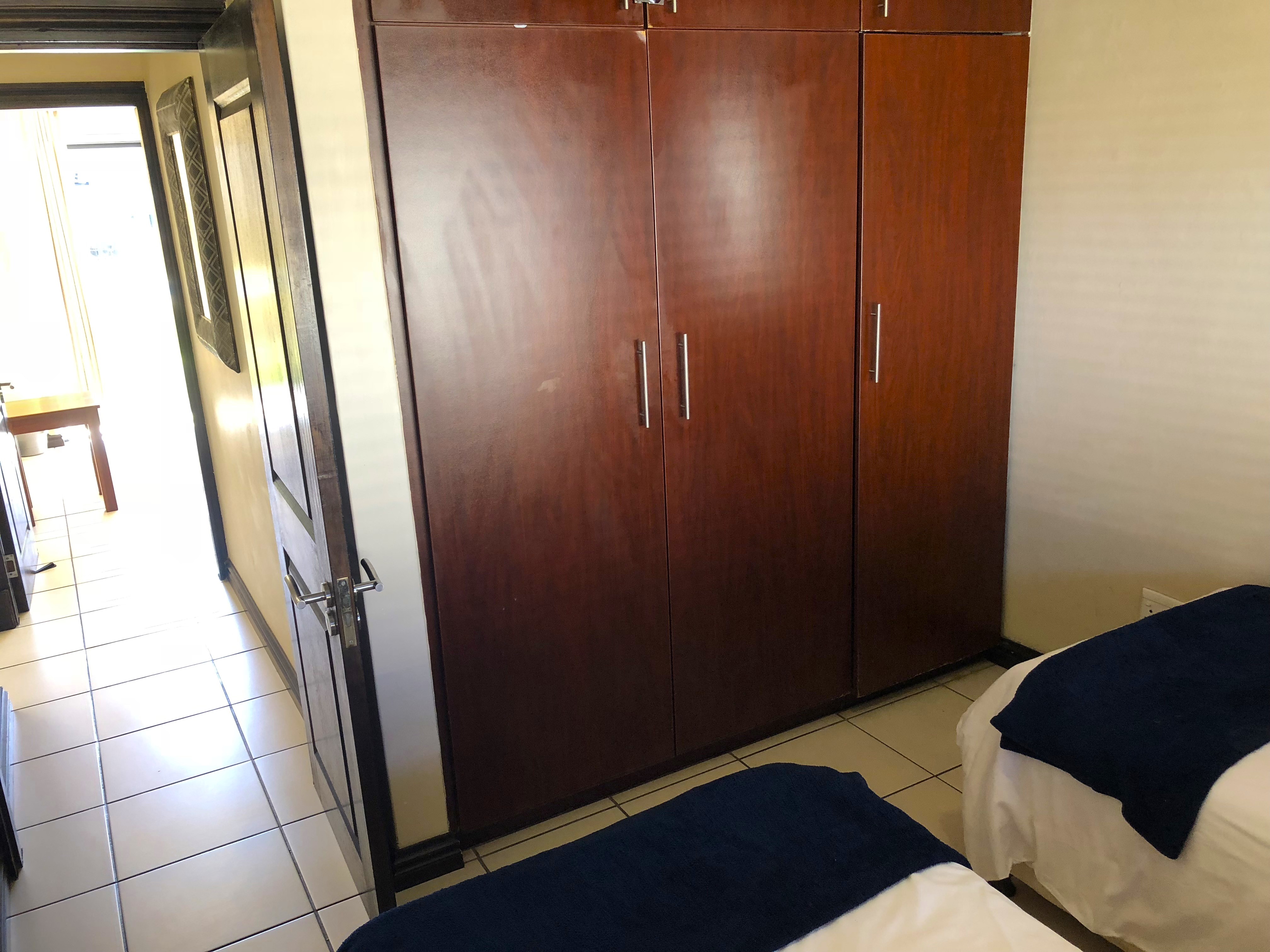 2 Bedroom Property for Sale in Uvongo Beach KwaZulu-Natal