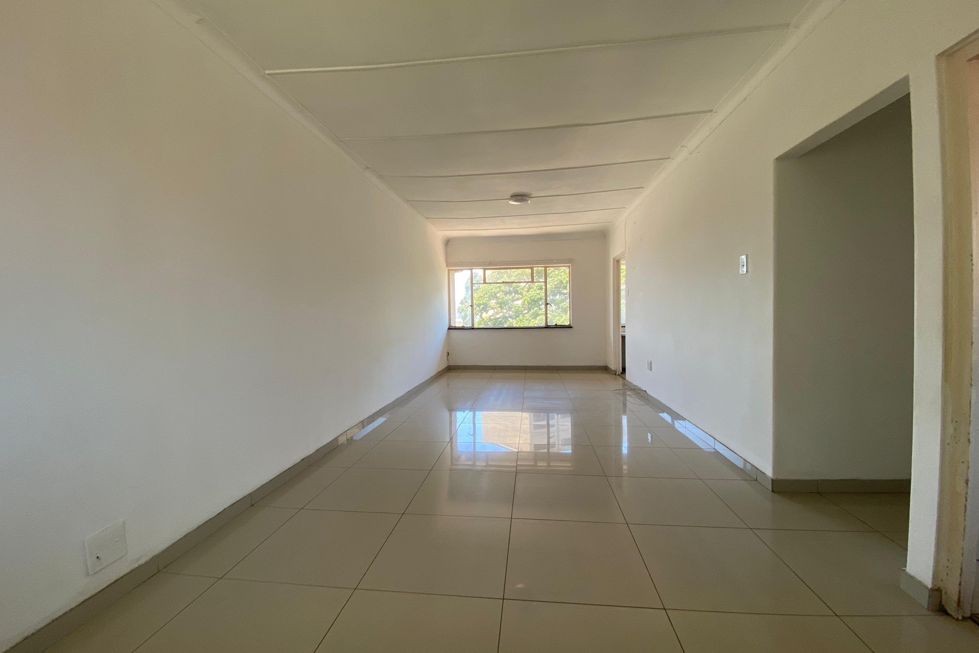 To Let 2 Bedroom Property for Rent in Essenwood KwaZulu-Natal