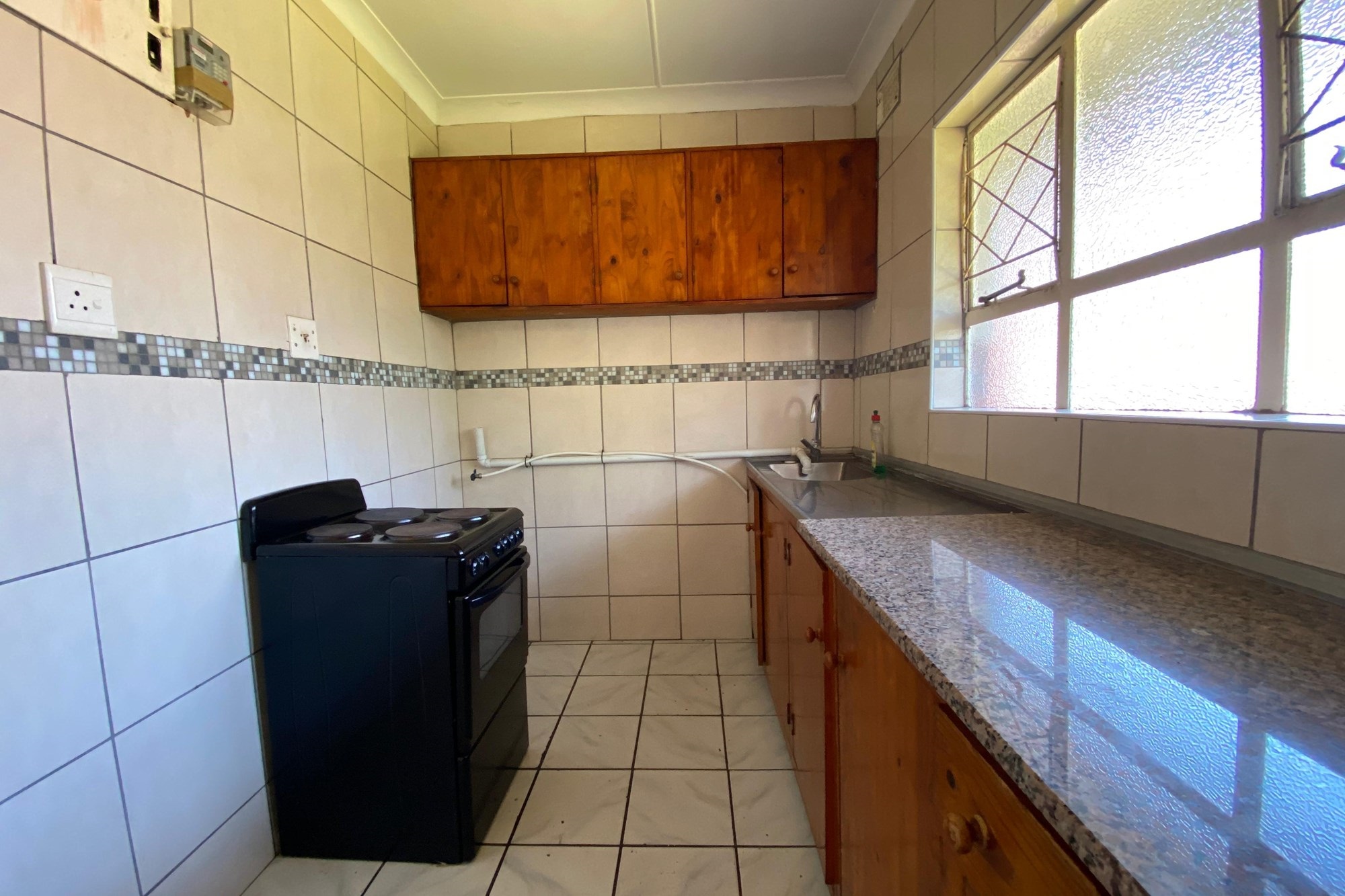 To Let 2 Bedroom Property for Rent in Essenwood KwaZulu-Natal