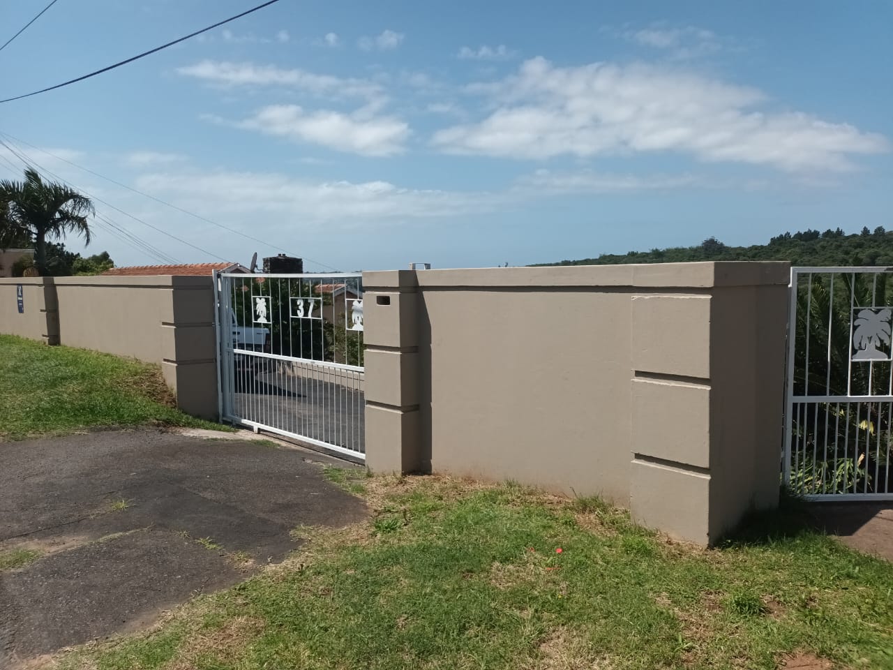 3 Bedroom Property for Sale in Mount Vernon KwaZulu-Natal